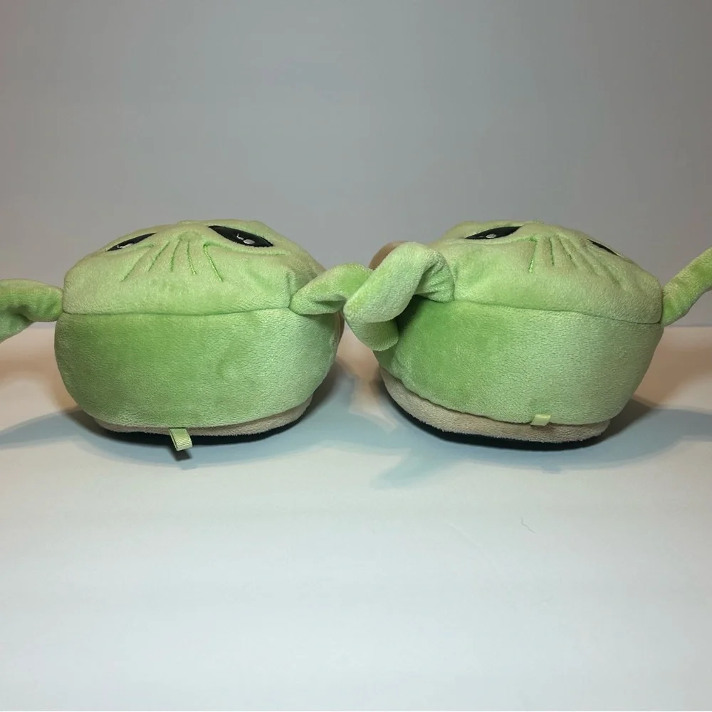 Disney Star‎ Wars Slippers Mandalorian Baby Yoda House Shoes Childrens Size 13/1